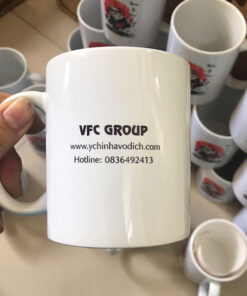 Ly sứ in hình làm quà tặng doanh nghiệp