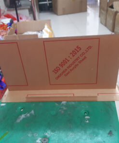 Bảng chức danh mica có nam châm