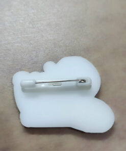 Huy hiệu cài áo bằng mica tại Thủ Đức