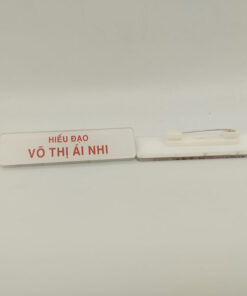 Huy hiệu mica tên cá nhân