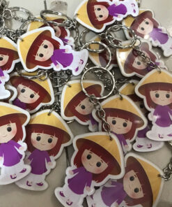 Móc khóa mica biên dạng theo yêu cầu