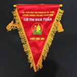 Cờ lưu niệm tam giác thi đua tuần