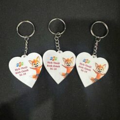 Móc khóa mica hình trái tim in logo