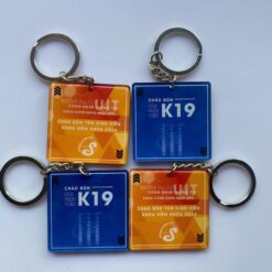 In ấn huy hiệu mica tân sinh viên