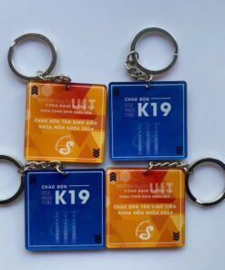 In ấn huy hiệu mica tân sinh viên