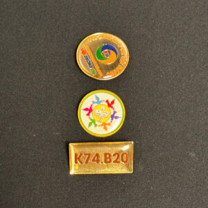 Huy hiệu kim loại số lượng lớn