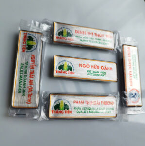 Huy hiệu kim loại cao cấp