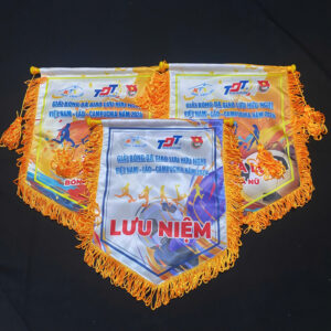 Thiết kế cờ lưu niệm đặc sắc