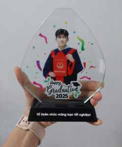 Cup tốt nghiệp in theo yêu cầu