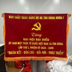 Bức trướng tặng trong đại hội đại biểu