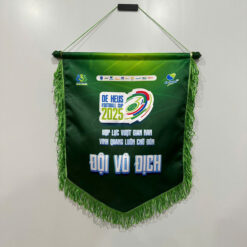Cờ lưu niệm xanh lá làm theo yêu cầu