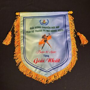 Cờ lưu niệm giải bóng chuyền in theo yêu cầu