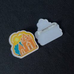 Huy hiệu cài balo