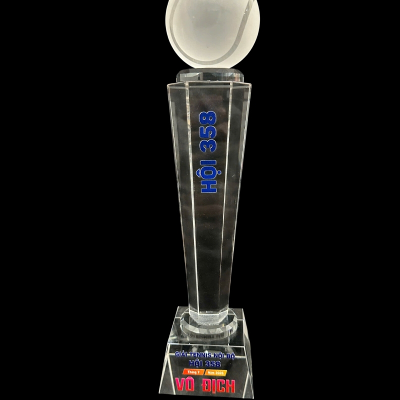 Kỷ niệm chương pha lê