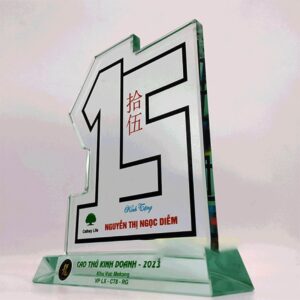 Nhân viên gắn bó lâu năm