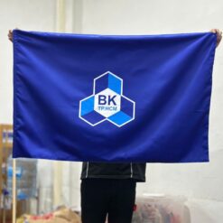 Cờ vẫy in logo trường học