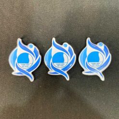 Huy hiệu nhựa phủ keo bóng