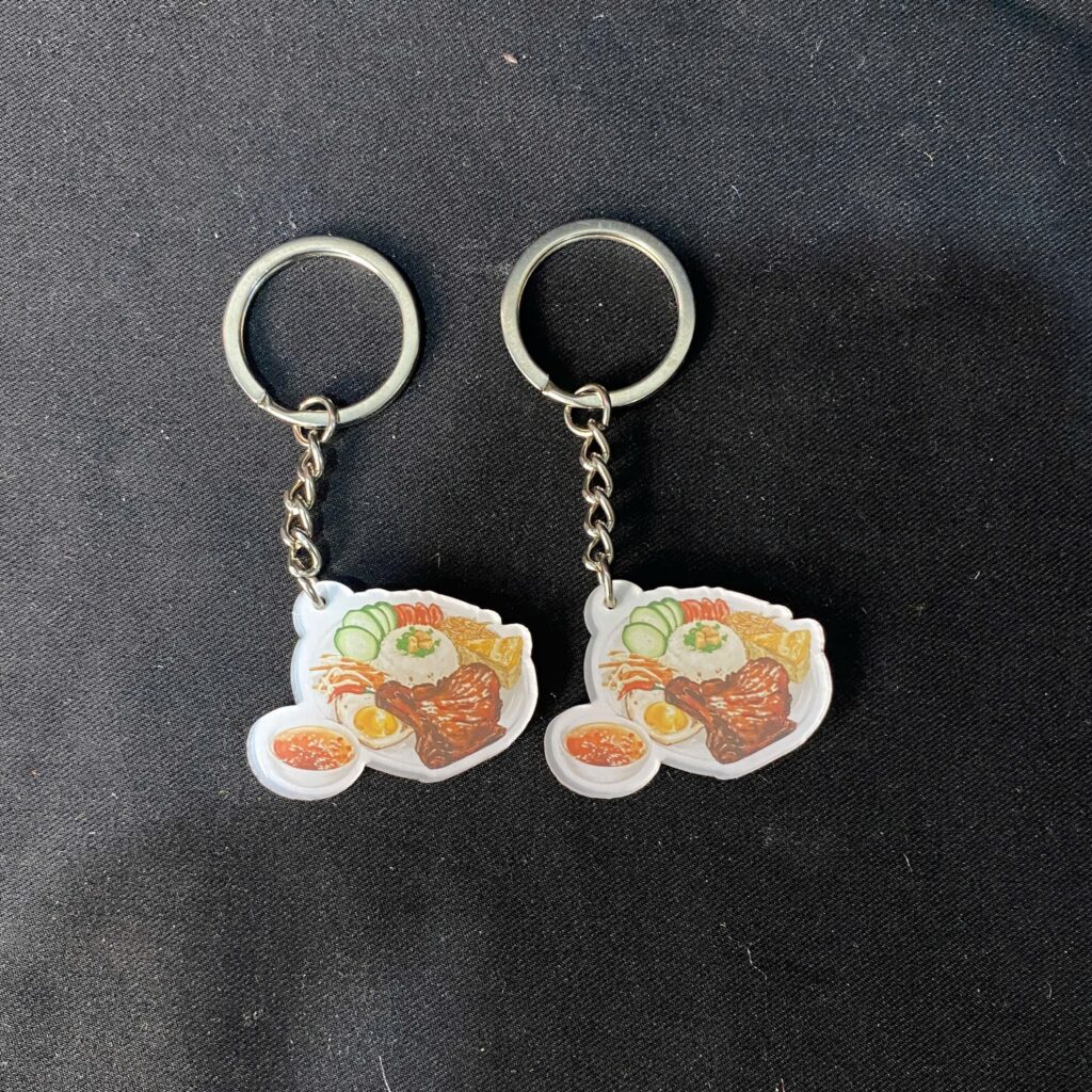 Xưởng sản xuất móc khóa mica